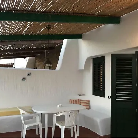 Holiday home Sarina Pantelleria